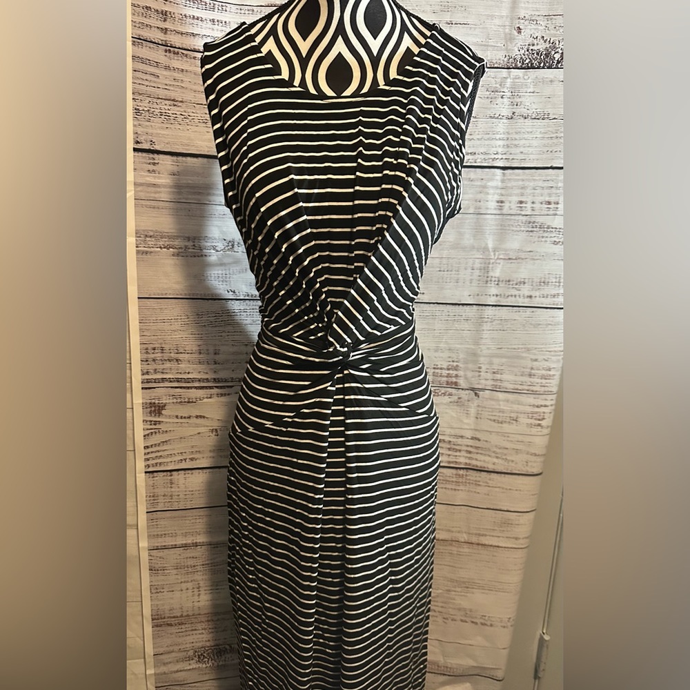 Tahari knotted Maxi dress